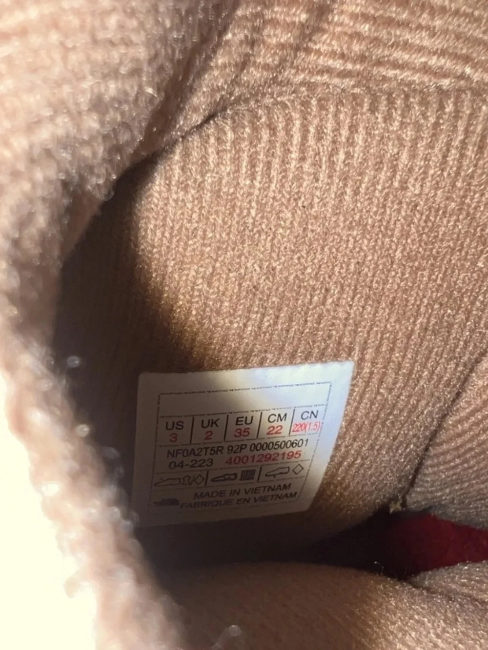The North Face Waterproof Winter Boots Youth Boys Size 3